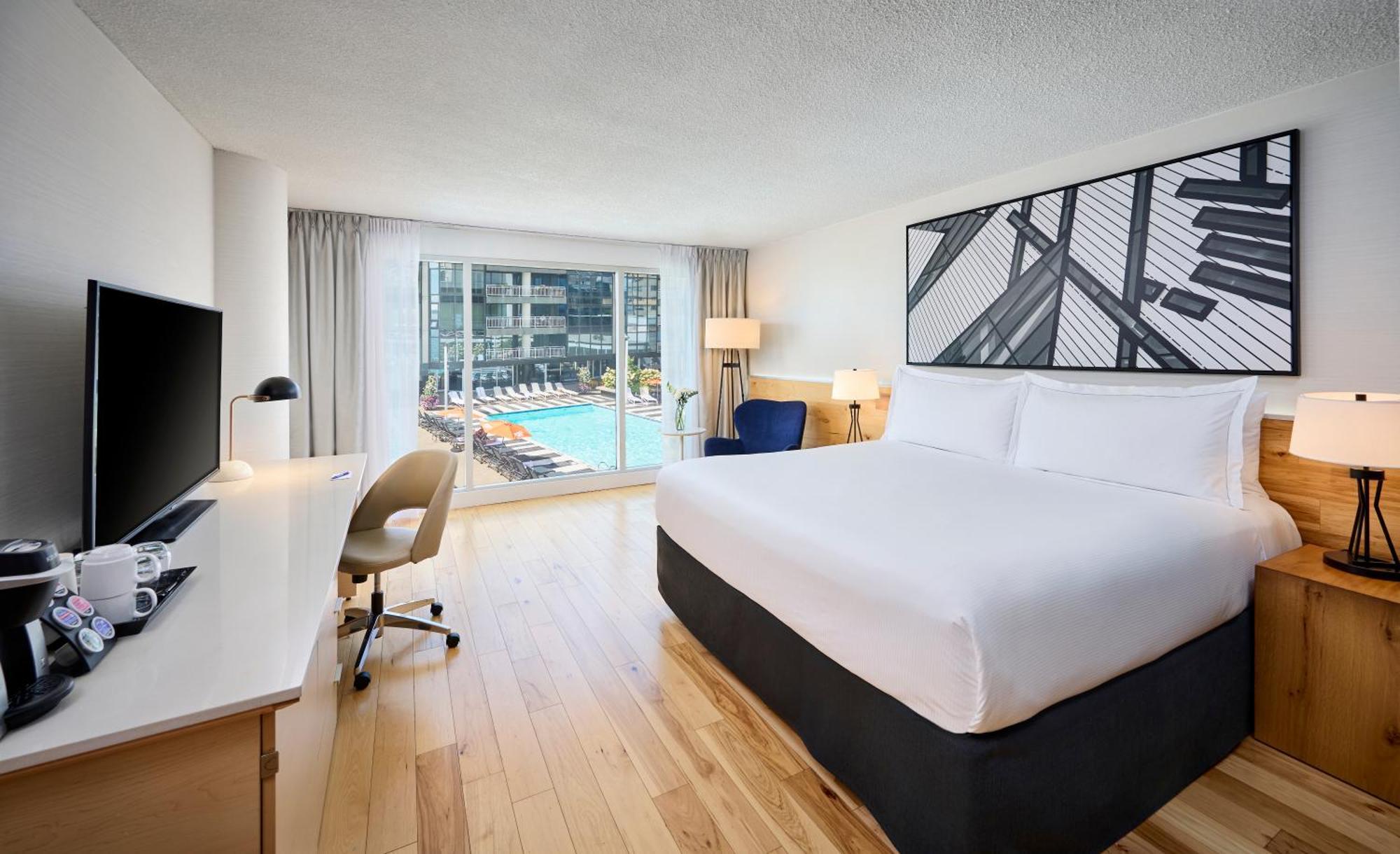 Отель Radisson Blu Toronto Downtown Экстерьер фото
